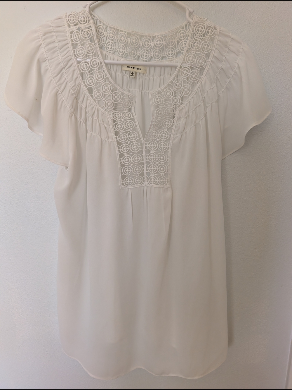 Max Studio Light Ivory Lace Flutter Sleeve Top